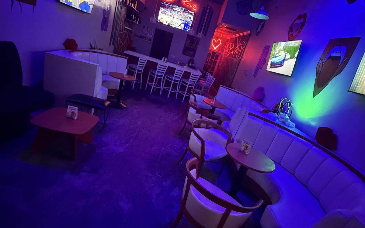 I Krave Wine Lounge patio at night